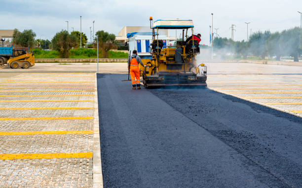Best Decorative Driveway Pavers  in Deephaven, MN
